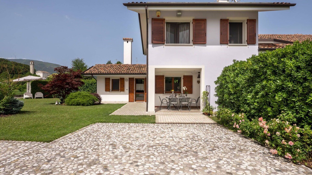 Sequals House | Beautiful villa for 7 people with WIFI, A/C, TV and terrace