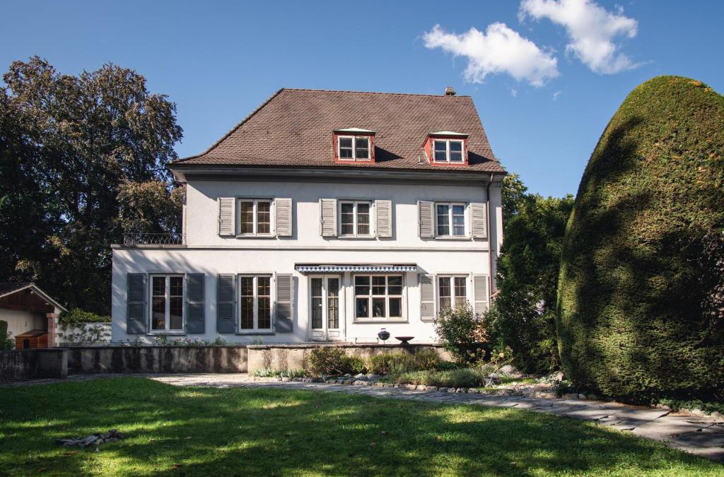 Basel City Centre Villa | Beautiful Villa in the Heart of Basel