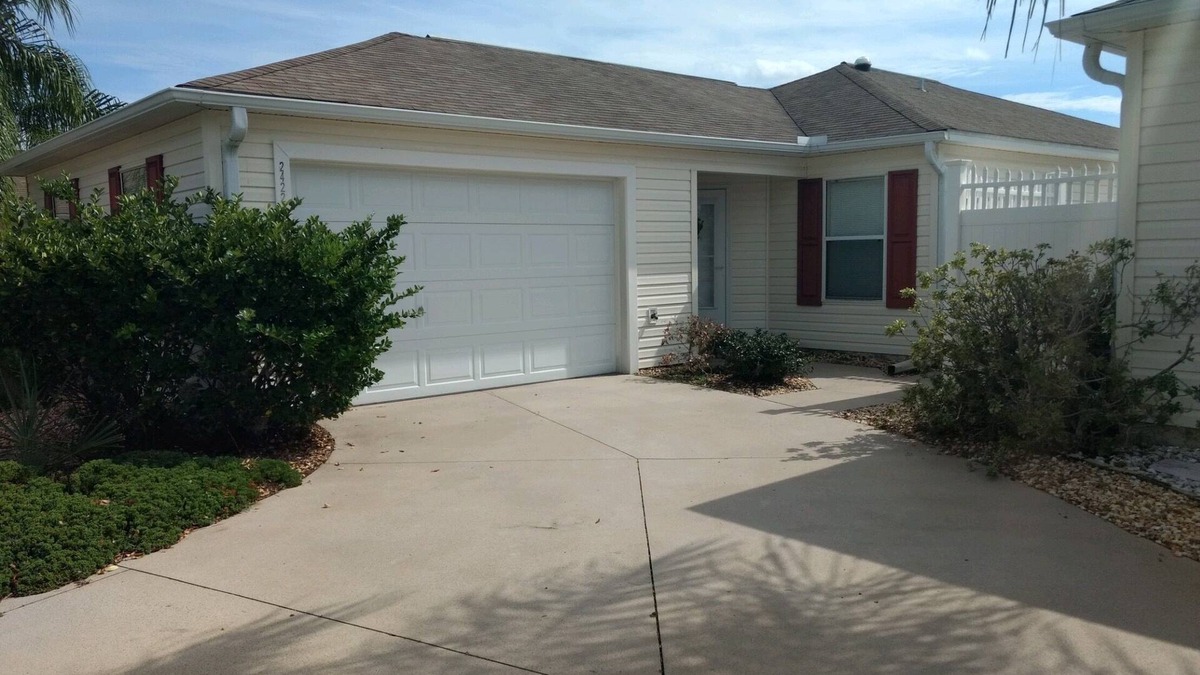 Bonnybrook Villa | Beautiful Villa in the Heart of Florida's Friendliest Active Adult Community