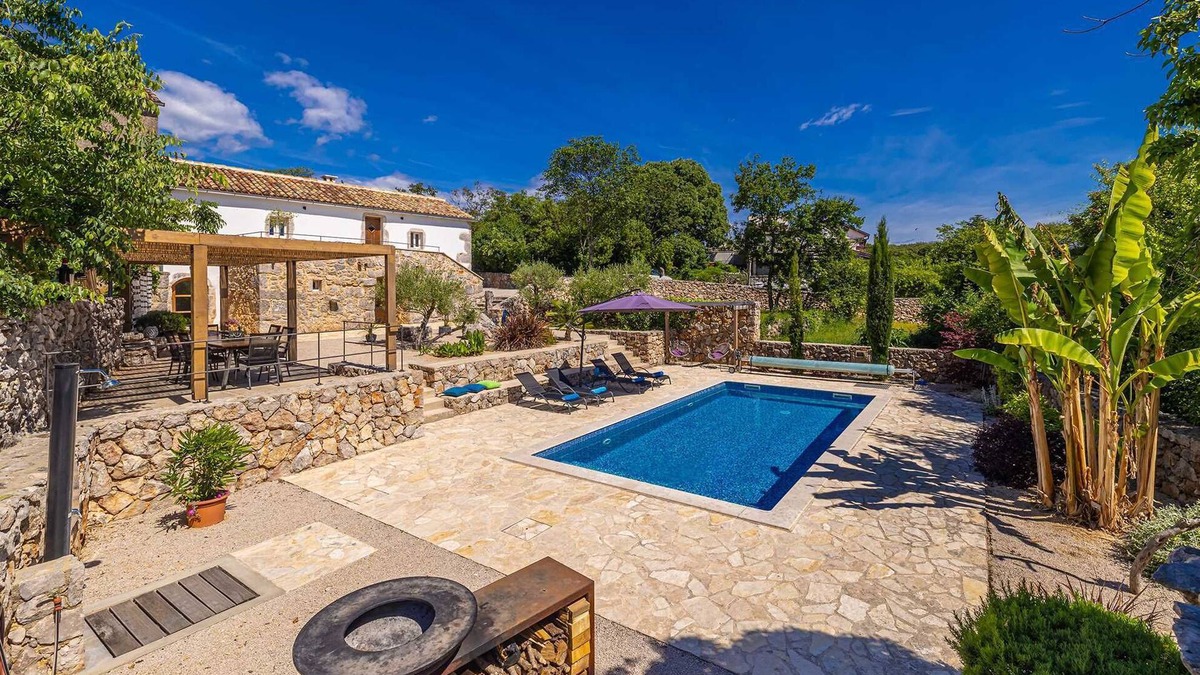 Gostinjac House | Beautiful Villa MAY with swimming pool