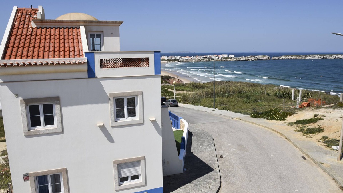 Baleal Villa | Beautiful villa on Baleal Beach CL