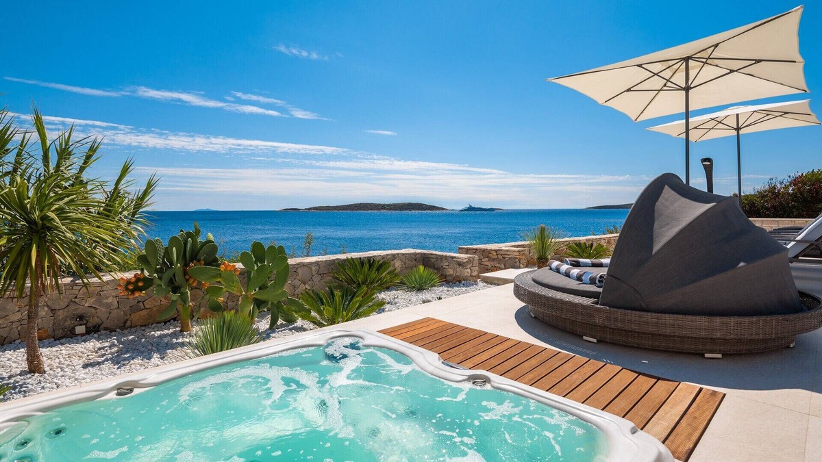 Milna Villa | Beautiful Villa Visola