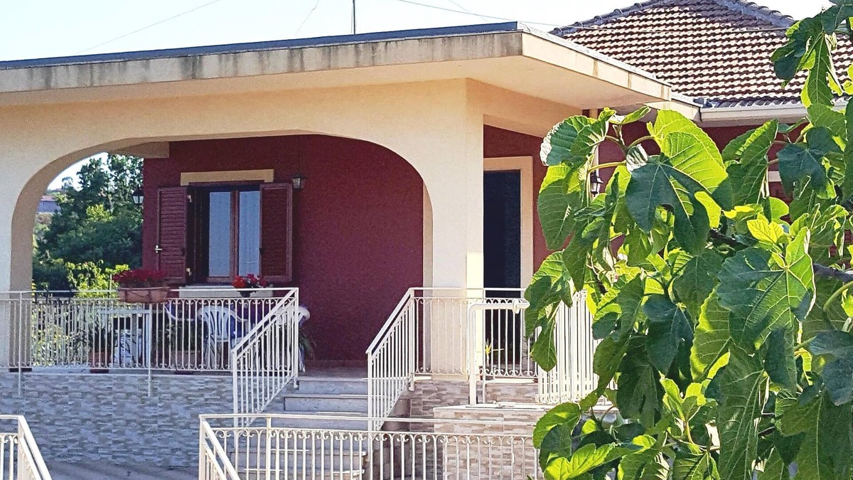 Zafferana Etnea House | Beautiful villa with private garden between the Etna vulcan and Taormina