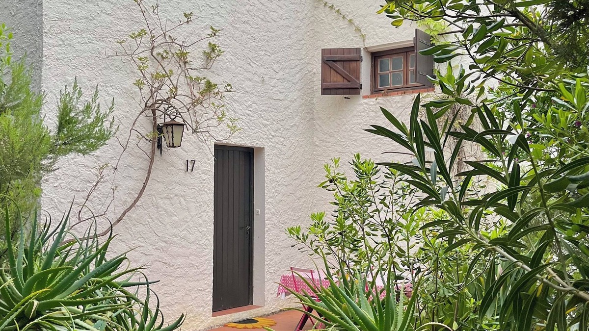 Sagone Villa | Beautiful villa with view 50 metres from the beach