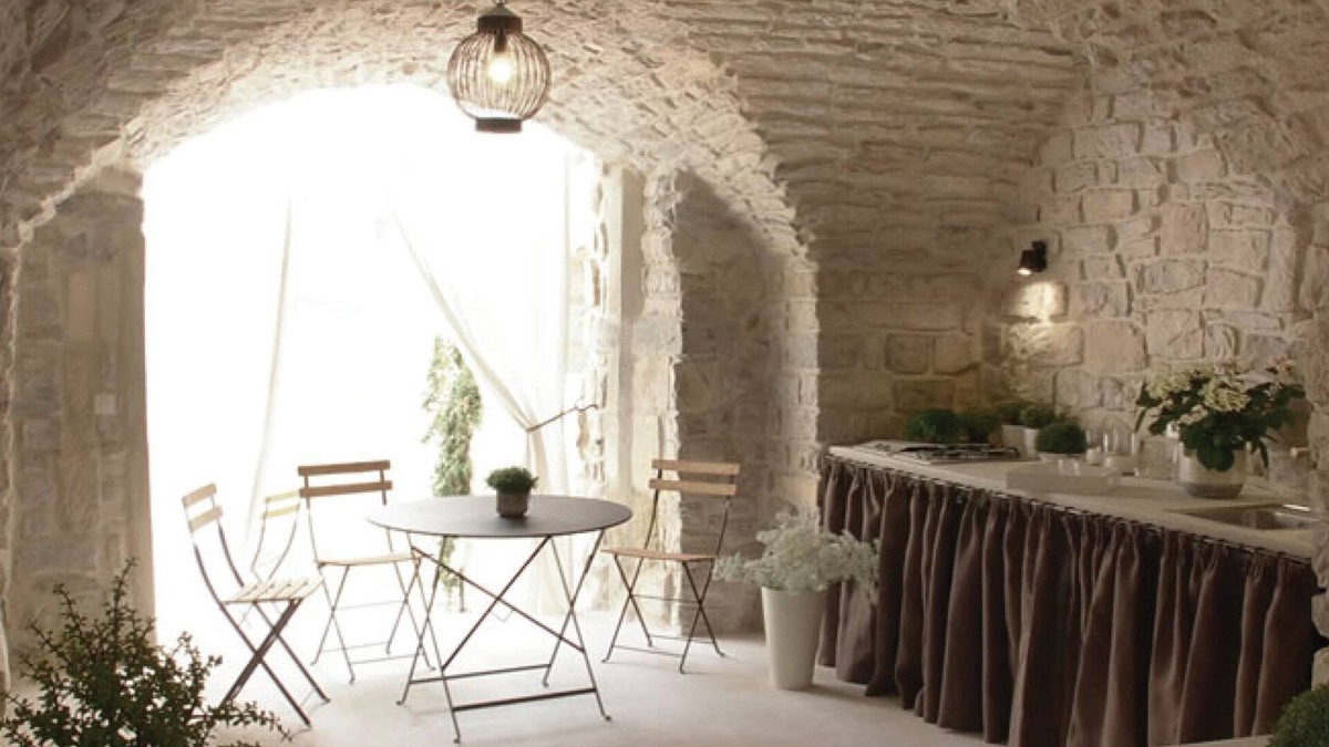 Calvisson House | beautiful village stone house, designed and furnished to a high standard