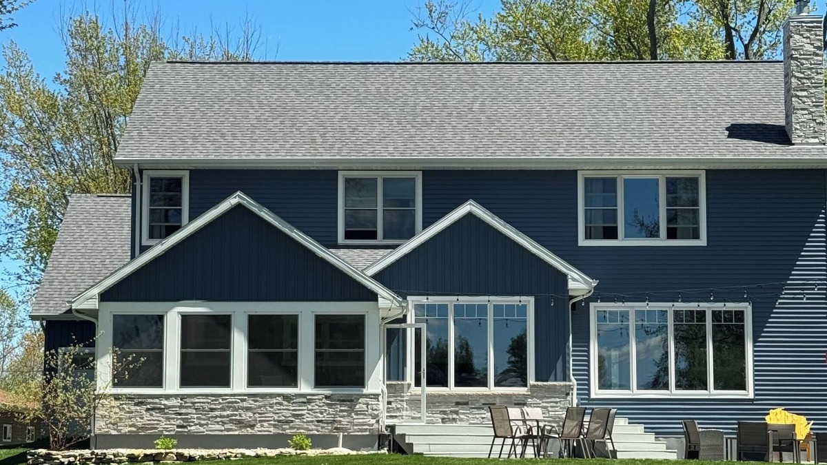Fremont House | Beautiful waterfront home one hour from Green Bay!