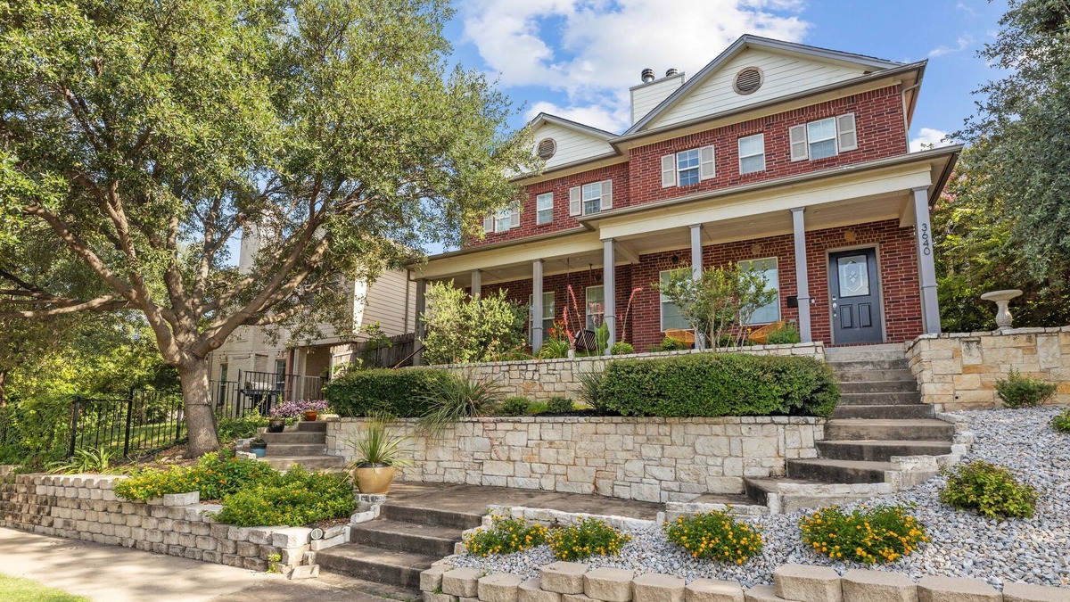 Fort Worth Cultural District House | Beautifully Appointed Home in the Heart of Fort Worth!