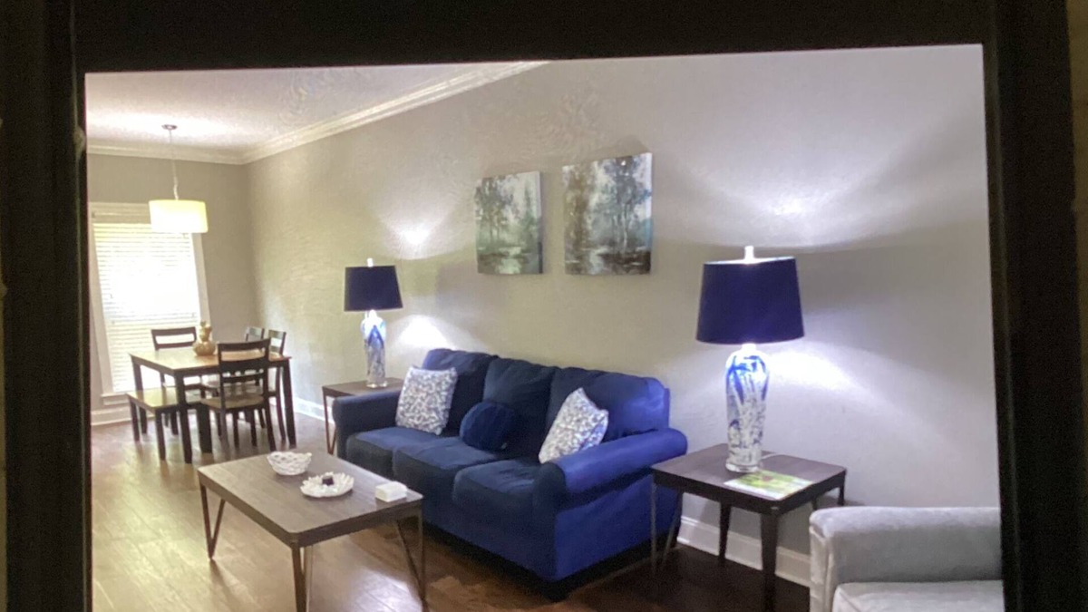 Oxford Condo | Beautifully decorated 4 bed 4.5 bath condo just waiting for you in Oxford!