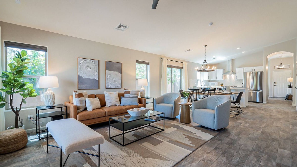 Desert Peak House | BEAUTIFULLY FURNISHED 3Bed - 3 Bath Home Includes EVERYTHING near N. Scottsdale!