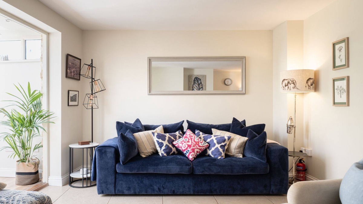 Chadlington Cottage | Beautifully presented holiday cottage - Harvey's Corner Cottage
