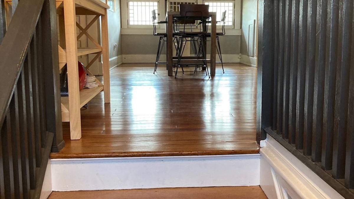 Charleston Apartment | Beautifully remodeled apartment in downtown east end historic district!