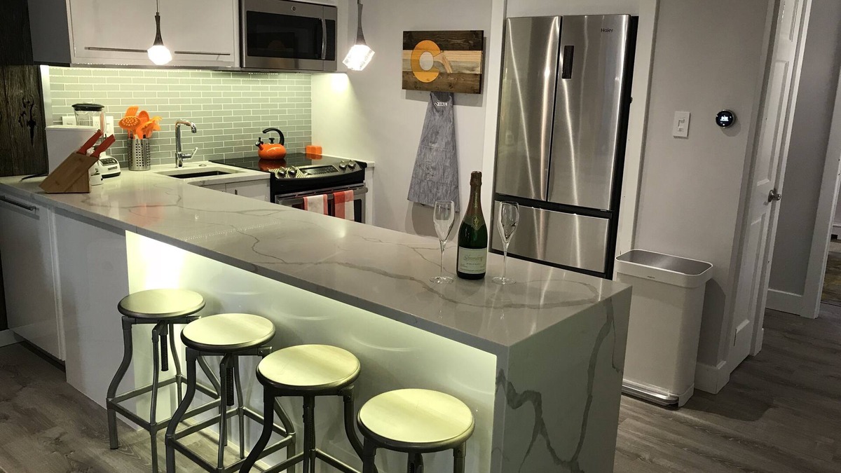 Vail Condo | BEAUTIFULLY Remodeled High-End Vail Condo. Steps to Gore Creek!