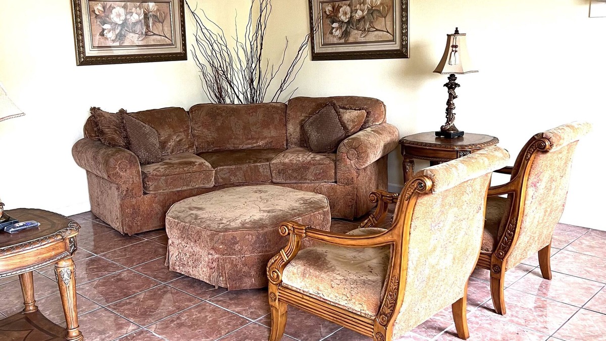 Stockton Condo | Beautifully remodeled 2bdrm and 1ba duplex in a family oriented neighborhood. n
