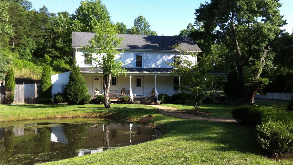 Haywood Other | Beautifully restored farm house in the Blue Ridge foot hills