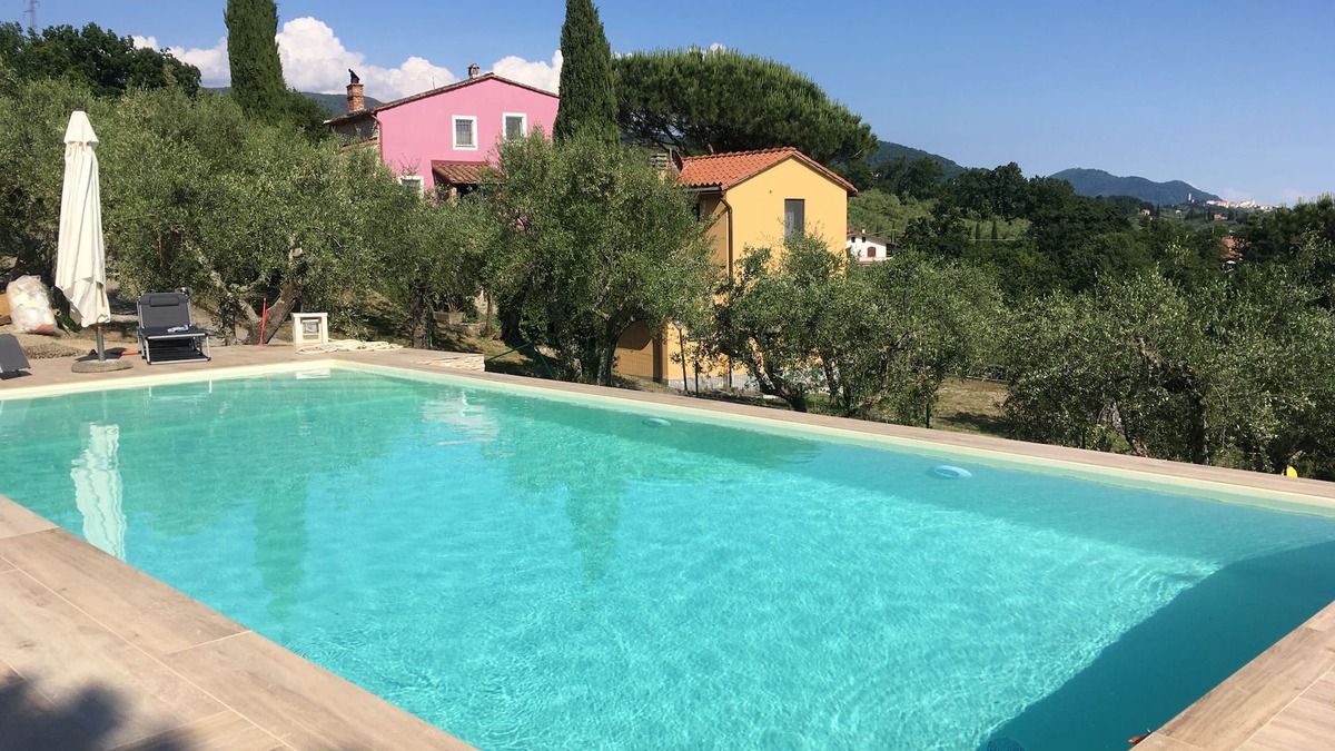 Sarzana House | Beautifully restored hay-barn with splendid views, set amongst olive groves and 7 km from the sea. Sarzana