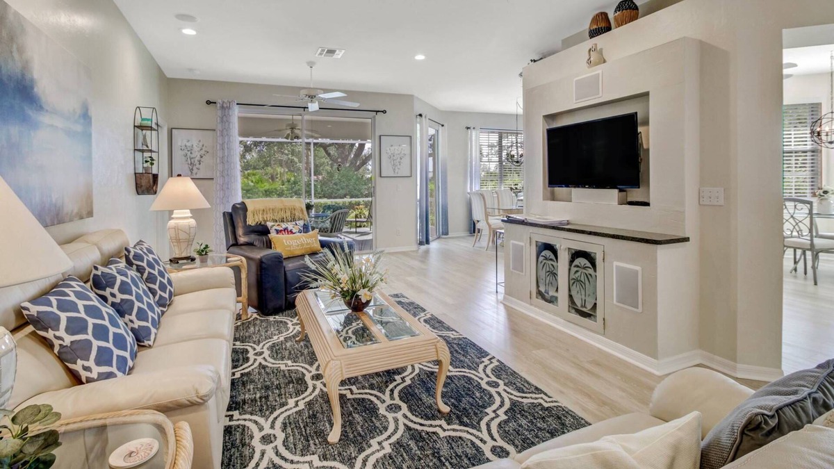 Herons Glen House | Beautifully Updated Home! Gated, Amenity Rich Golfing Community! Complimentary Golf Cart Included!