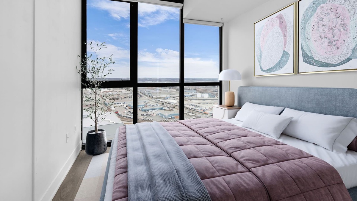 Concord Condo | Beauty Arielle 2beds Condo heated pool Gym Parking bbq e-scooter Mall Wonderland