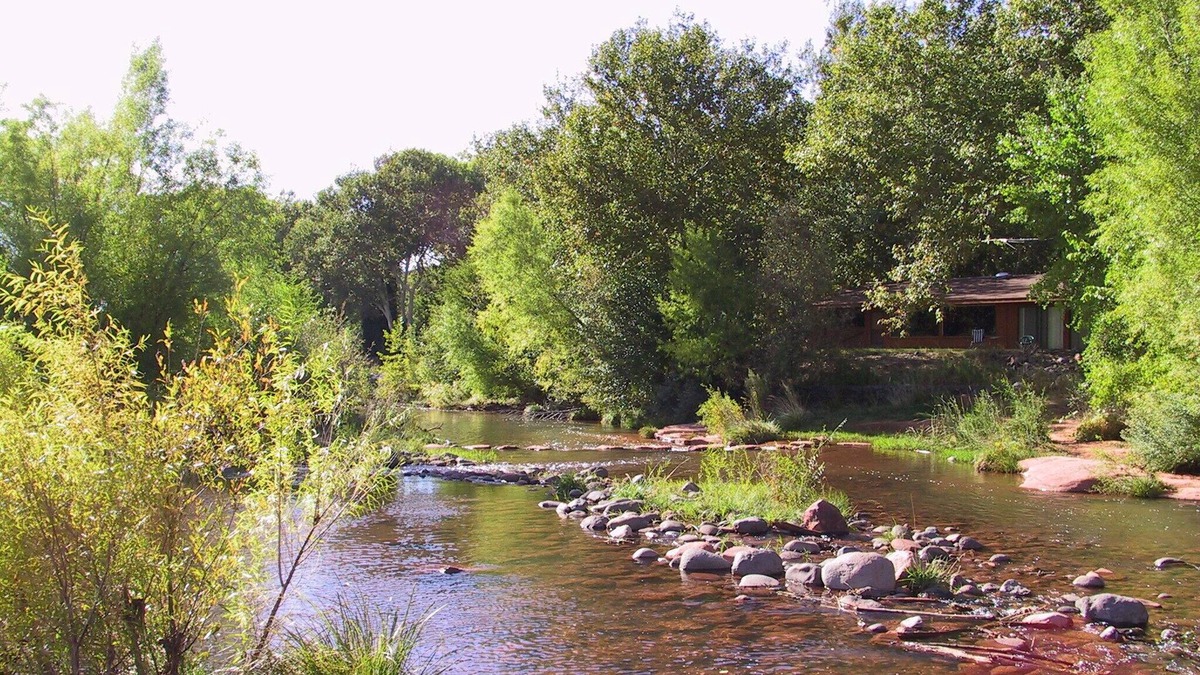 Lake Montezuma Hotel | Beaver Creek Inn