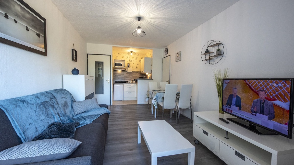 Saint-Hilaire-de-Riez Apartment | Becs Beach 500m away - Apartment for 4