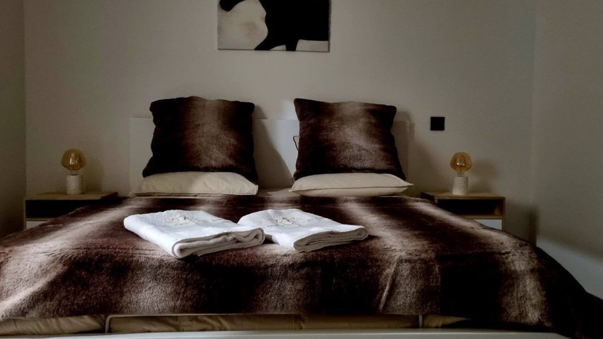 Mandres Bed & Breakfast | Bed and breakfast at Haras d'Agathe et ses princes - dogs and horses welcome