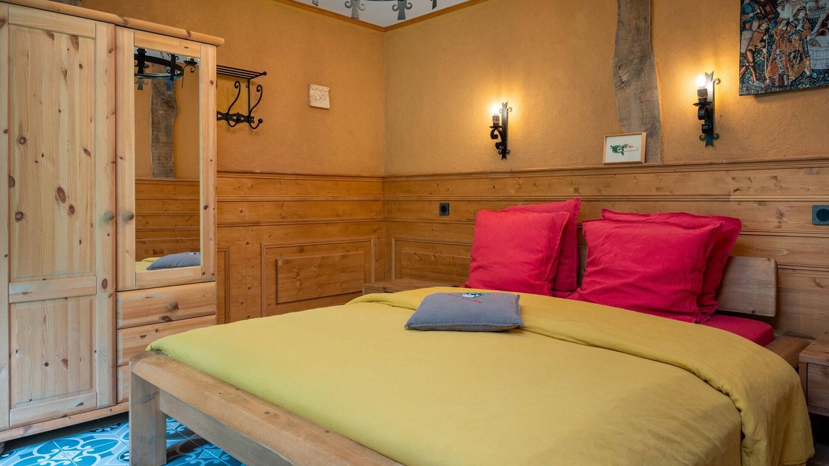 Pluvigner Bed & Breakfast | Bed and Breakfast 'Galaad' with Shared Terrace, Shared Garden and Wi-Fi