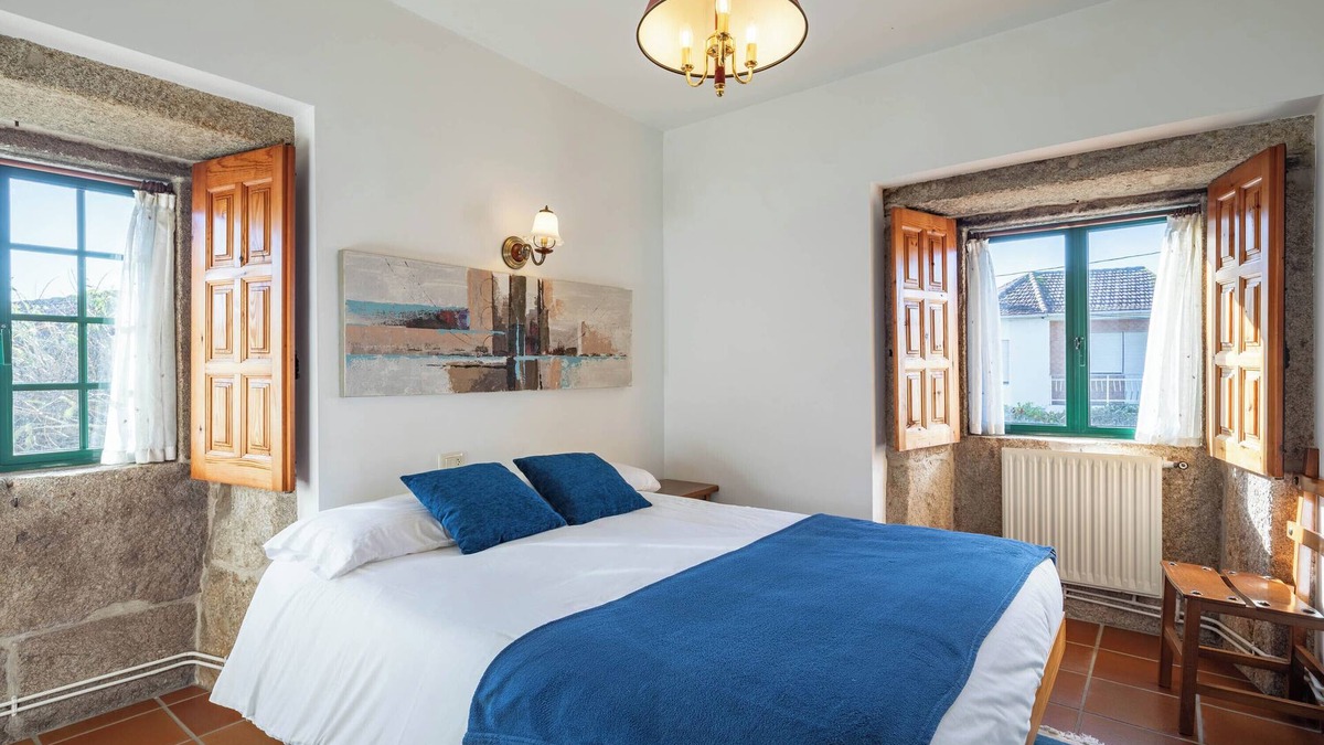 Areas Bed & Breakfast | Bed and Breakfast 'Habitación Triple 4' with Mountain View, Shared Pool and Wi-Fi