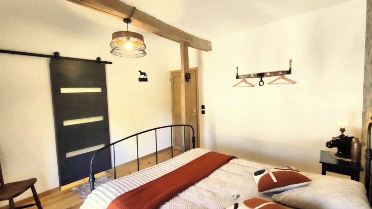 Beaufort Bed & Breakfast | Bed and Breakfast : La Cavalière at La Source de nos Racines