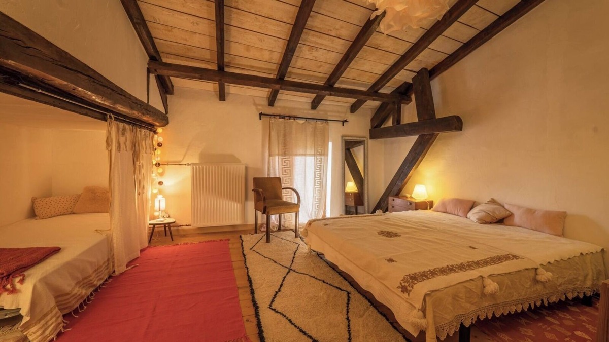 Ingenheim Bed & Breakfast | Bed & Breakfast Beaumarchais/Carmen from 2 to 5 people