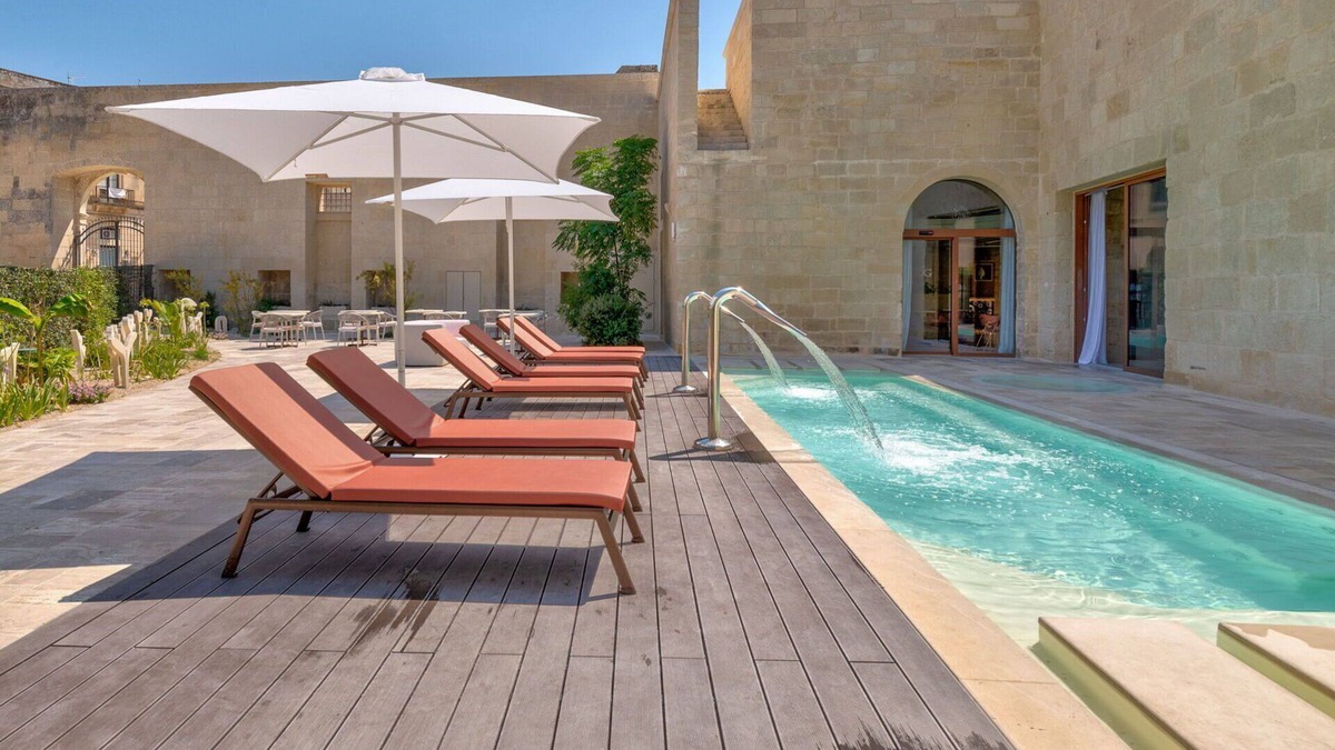 Centro Storico Bed & Breakfast | Bed & Breakfast in Maglie with 16 bedrooms sleeps 32