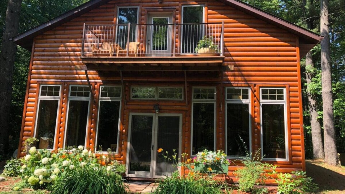Pine City Bed & Breakfast | Bed & Breakfast Suite At The Wooded Retreat!