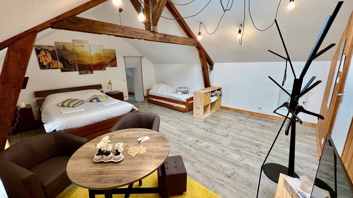 Lussac-les-Chateaux Apartment | Bedroom for up to 4 people