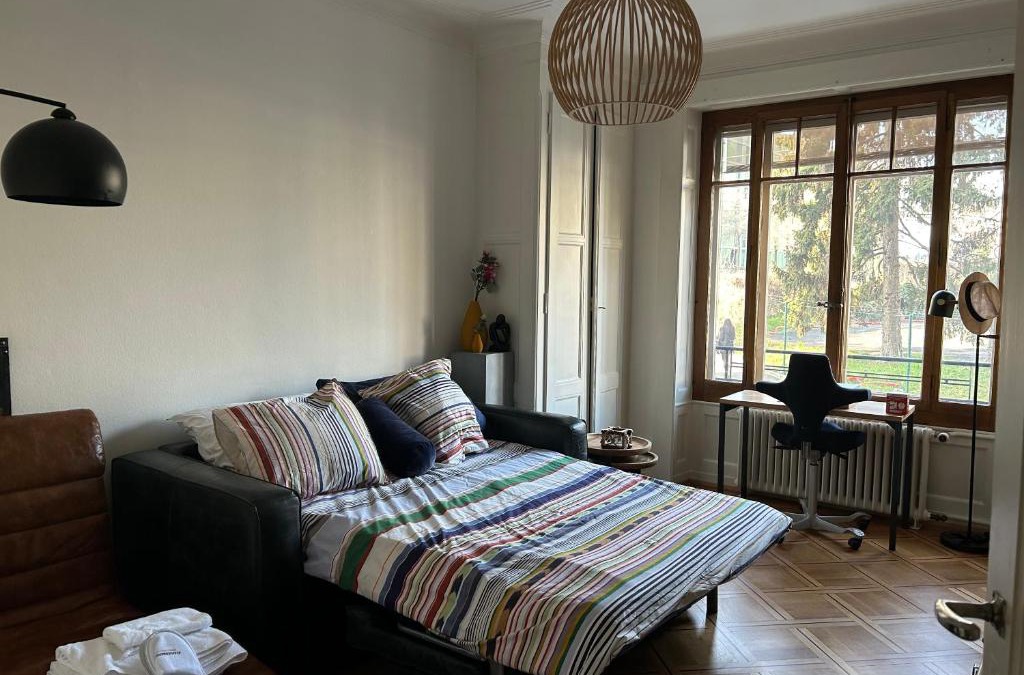 Secheron House | Bedroom & Kitchen - Perle du Lac, Geneva
