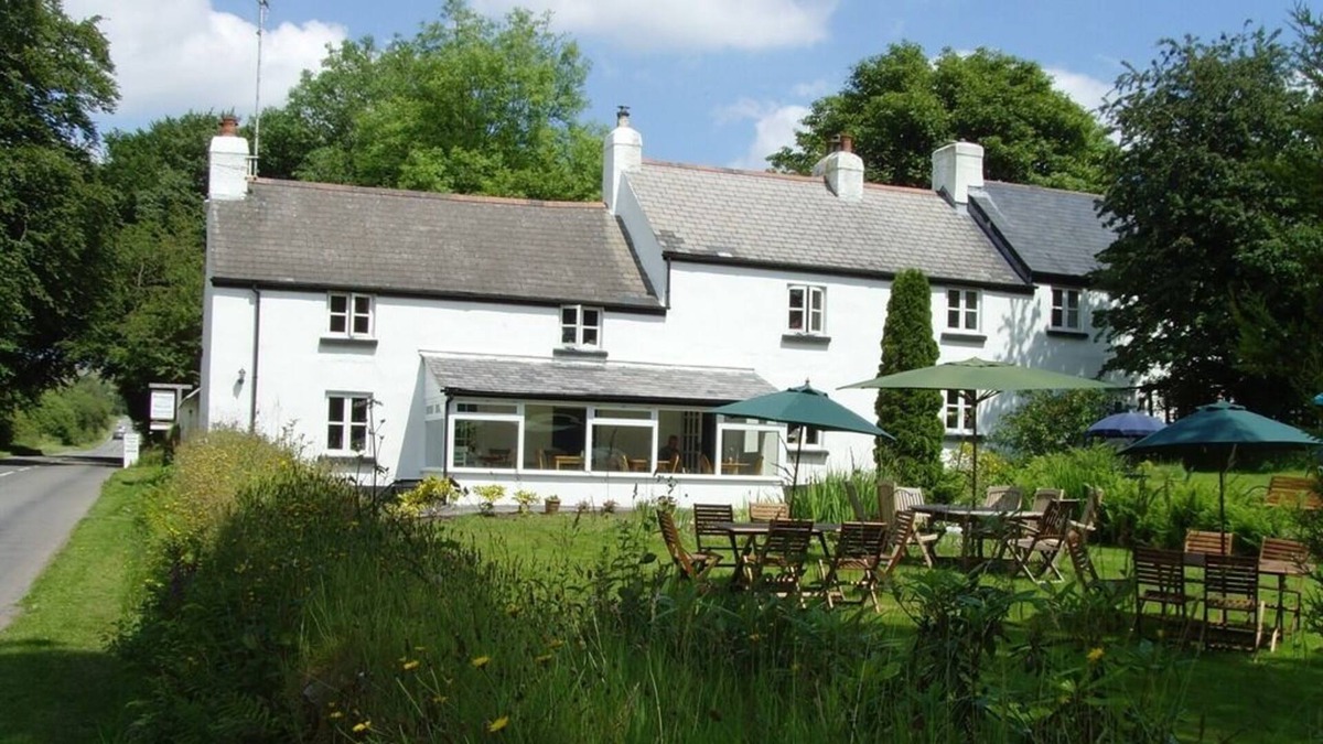 Postbridge House | Beechwood B&B