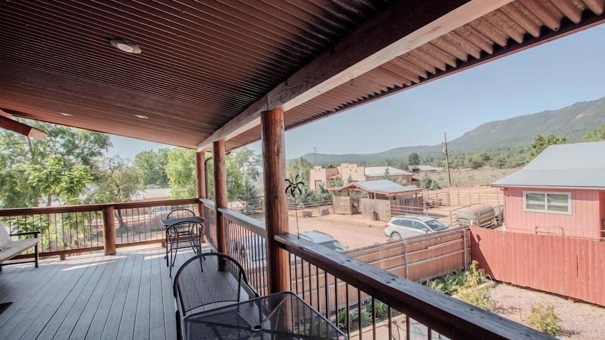 Pine Hotel | Beeline Guest House