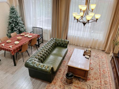 Shuangjing Apartment | Beijing City center - Two bedroom family flat with Queen-size beds