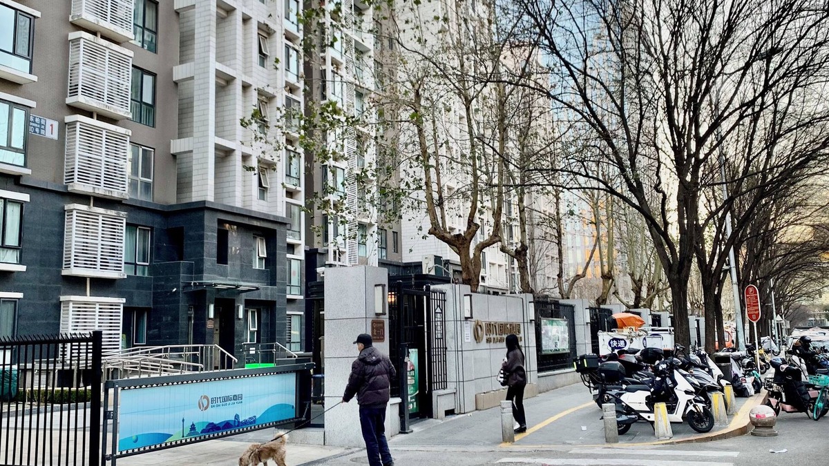 Shuangjing Apartment | Beijing downtown, Cosy one bedroom apartment with AC, WiFi