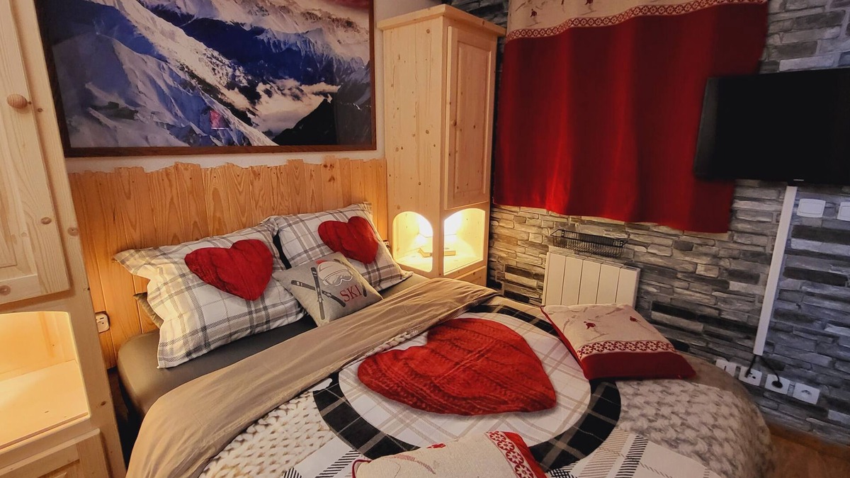 Puy-Saint-Vincent Apartment | Bel Appartement T3, Complètement Rénové, Idéal Pour la Famille de 5 Personnes