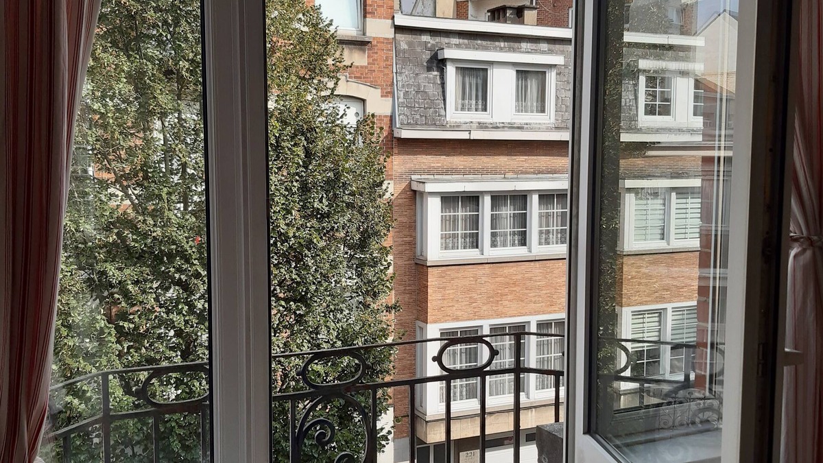 Vorst Apartment | Bel Appartement Lumineux, Récemment Rénové, à 5 min du Parc Duden