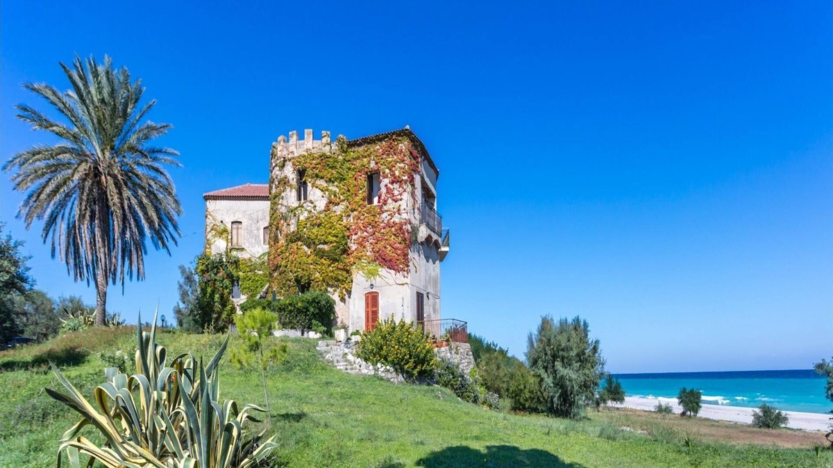 Santa Caterina Dello Ionio Marina House | Belvilla by OYO Orangery in the Green