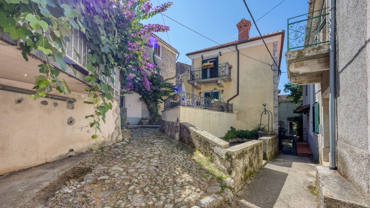 Beli Apartment | Beli Old Town Apartment, Beli, Croatia