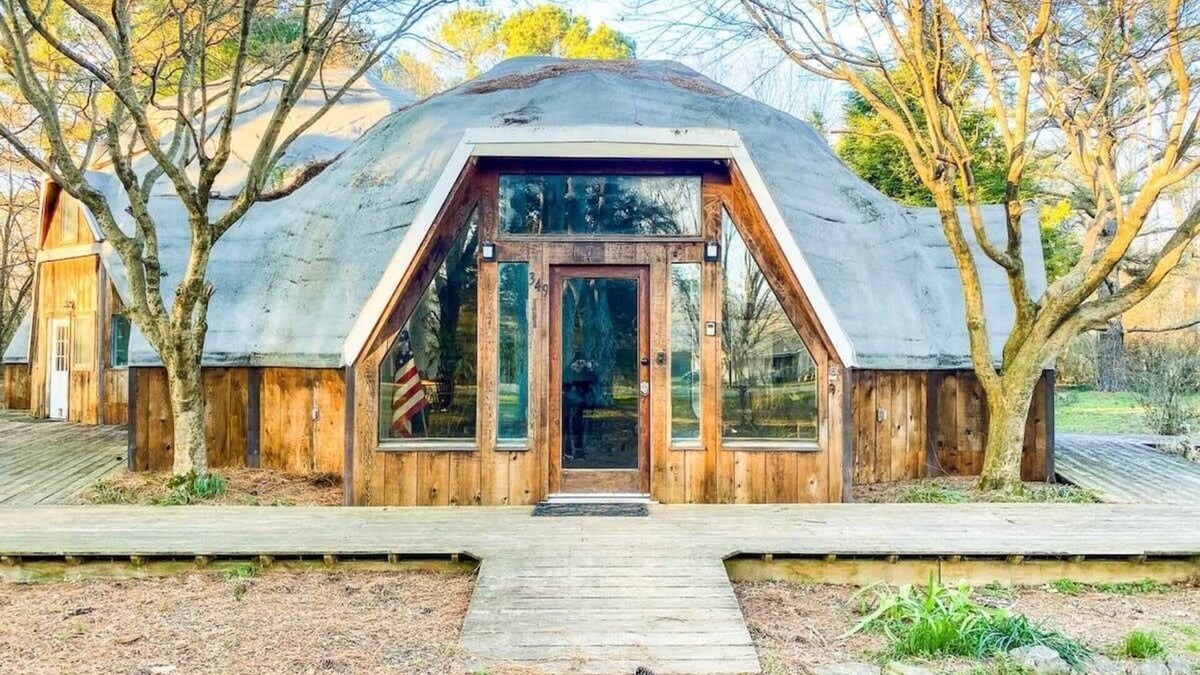 Normal House | Bell Circle Eccentric Geodesic Dome-home