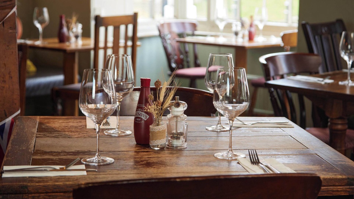Woburn Hotel | Bell Hotel & Inn by Greene King Inns