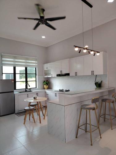 Melor House | Bella Alfatih Homestay