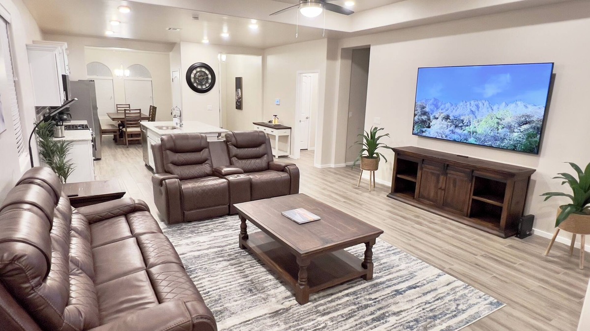 Las Cruces House | ⭐️Bella Casita w/3BR and Mountain View