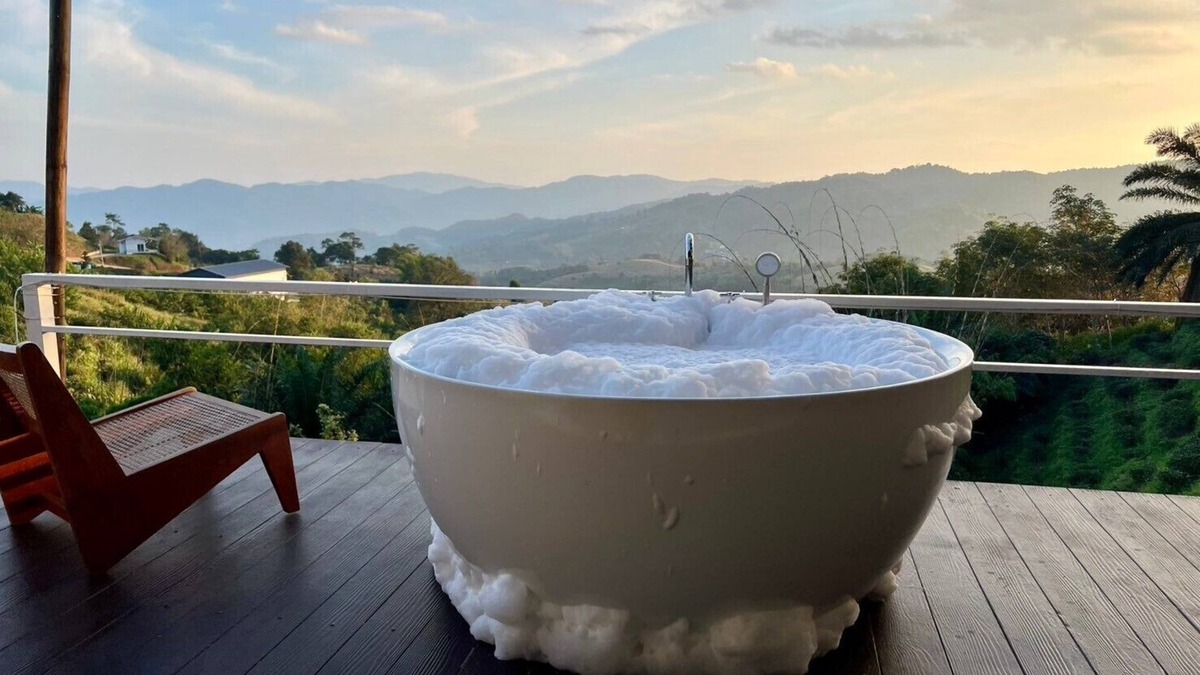 Mae Fa Luang Hotel | Bella Lunar Villa