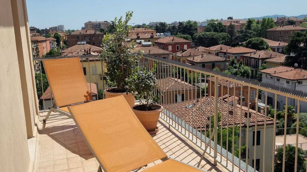 San Donato-San Vitale Apartment | Bellavista Appartamentino con Terrazza Panoramica