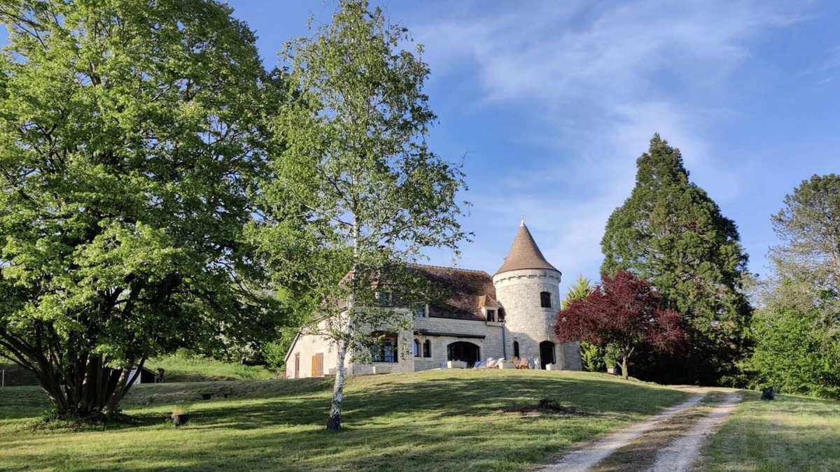 Saint-Amand-en-Puisaye Cottage | Belle demeure familiale à la campagne en Puisaye, près de Guédelon, Sancerre