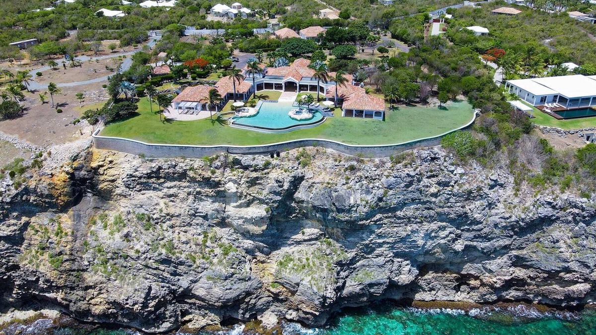 Plum Bay Villa | Belle Etoile - Gorgeous cliffside villa with pool and concierge