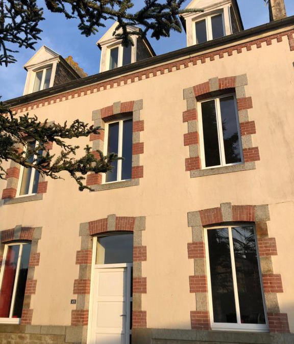 Landivy House | Belle Madeleine