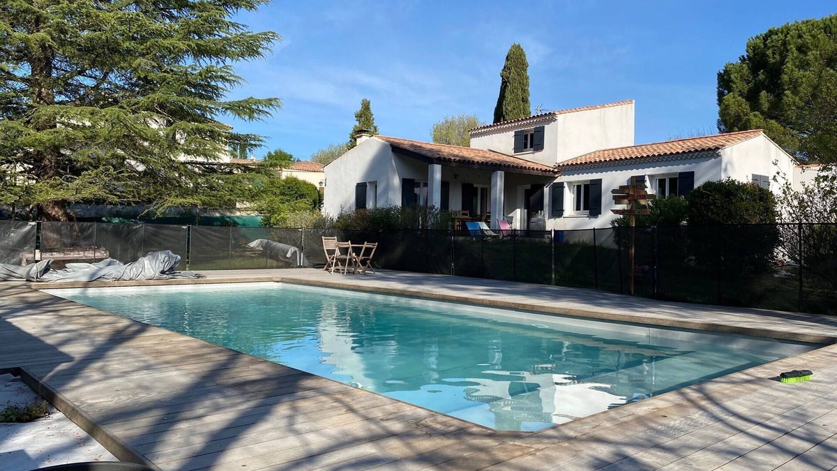 Les Michels House | Belle Maison Avec Piscine - 4 Chambres + Dépendance - 6/8 Personnes